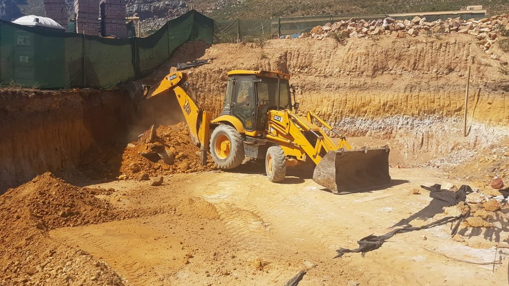 Five Star Diggers and Demolition (Pty) Ltd
